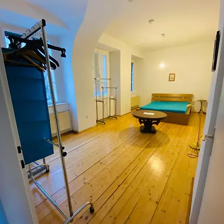 Apartment Apartment, 2 Schlafzimmer, Innenhof