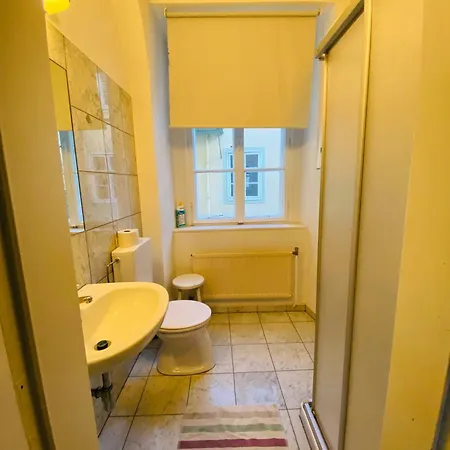 Wohnung, 2 Schlafzimmer, Innenhof Apartman *