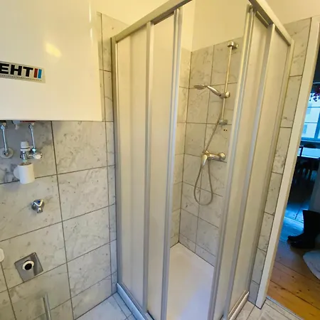 Apartament Wohnung, 2 Schlafzimmer, Innenhof