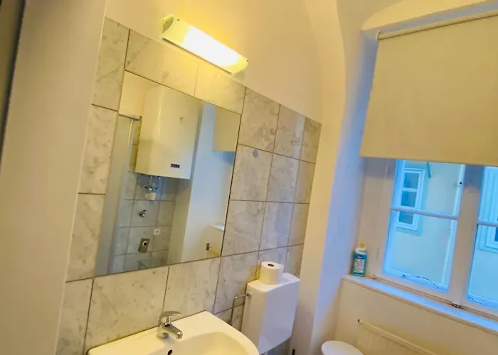 Wohnung, 2 Schlafzimmer, Innenhof Апартаменти