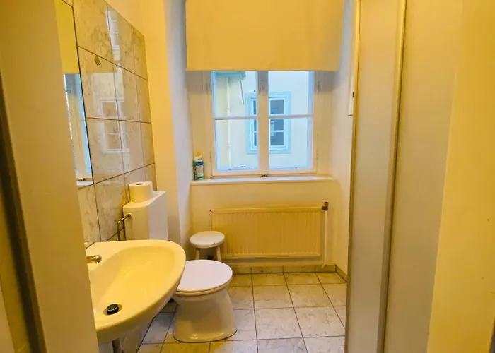 Wohnung, 2 Schlafzimmer, Innenhof Апартаменти *